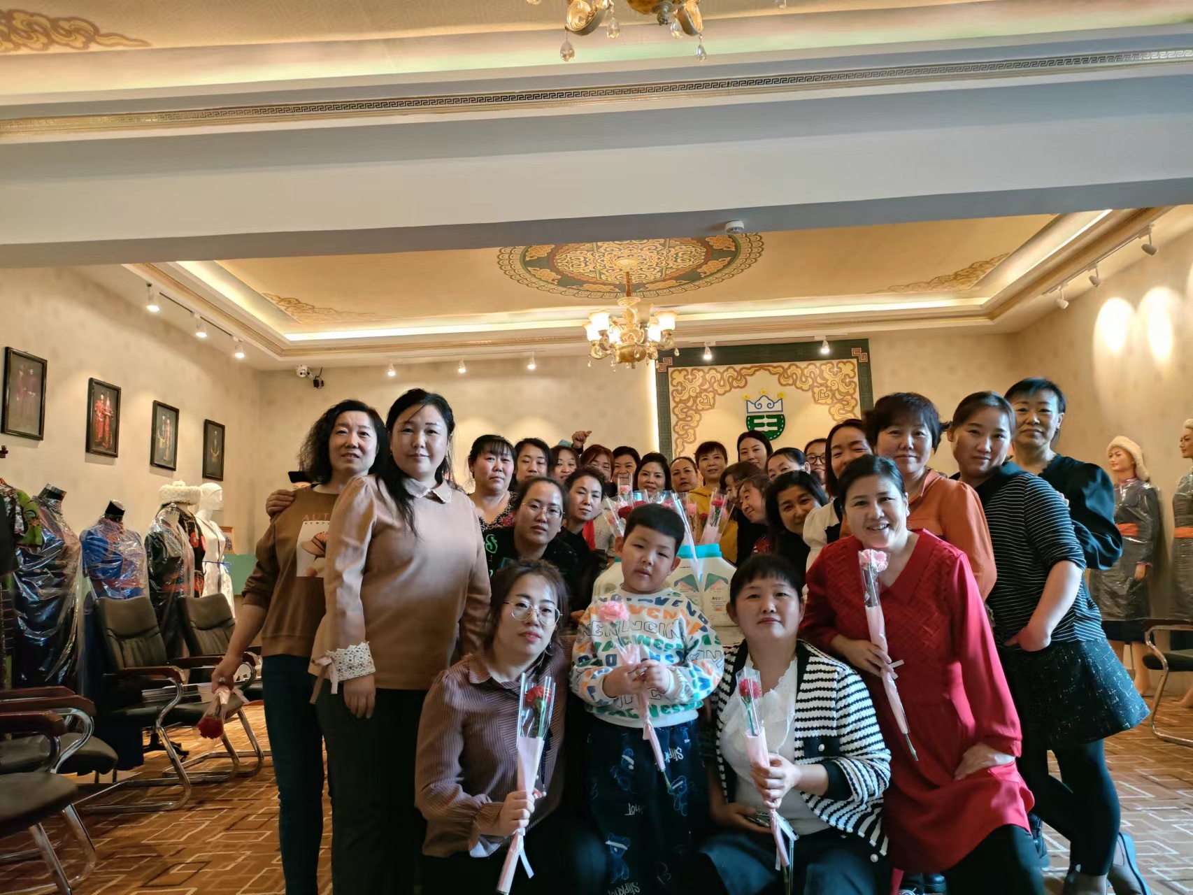 德利源實(shí)業(yè)公司開展慶”三八婦女節(jié)“職工活動(dòng)